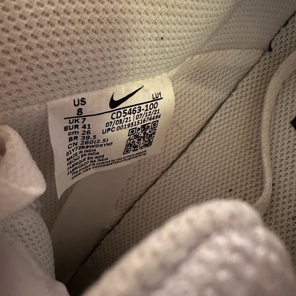 Air Force 1 - Picture 6 of 6